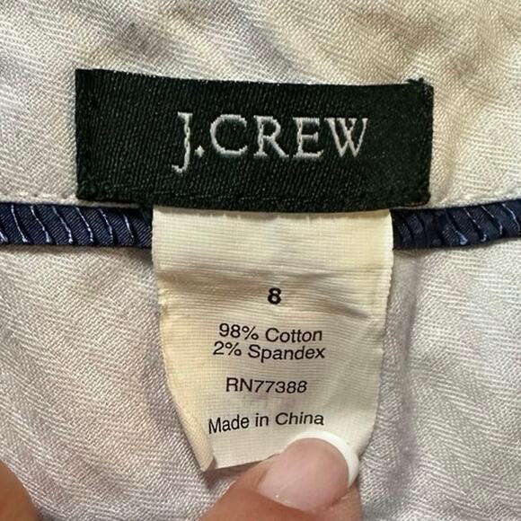 J.Crew Women's Size 8 Navy Blue & White Retro Geometric Patterned Shorts - Picture 2 of 4